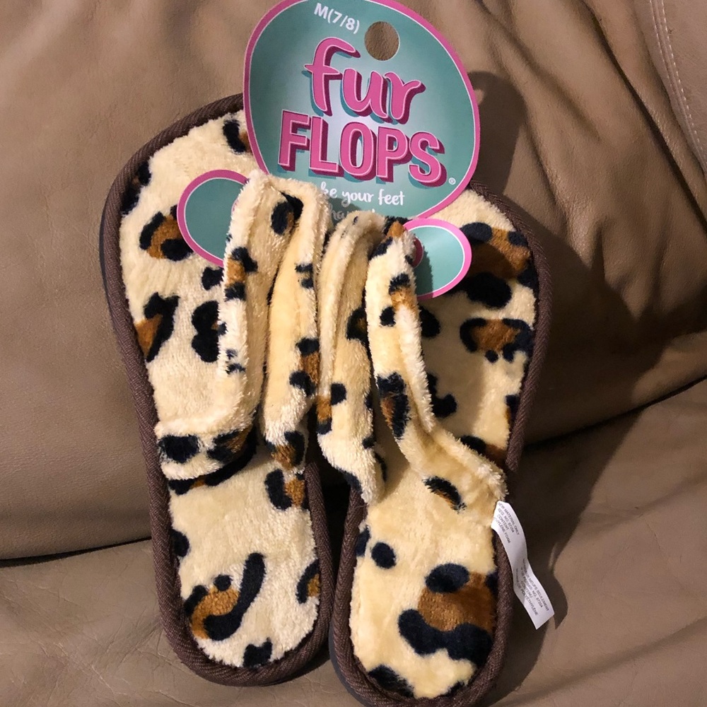 Cheetah print fur flops